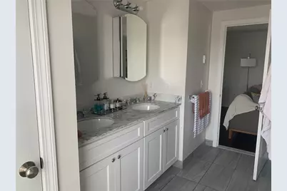109 Sutton Street, Providence, RI 02903 - Photo 5