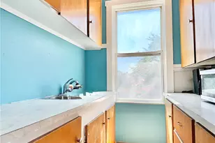 550 Winter St, Woonsocket, RI 02895 - Photo 3