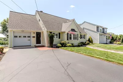 303 Gorton Lake Boulevard, Warwick, RI 02886 - Photo 3