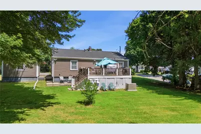 44 Desmarais Street, Cumberland, RI 02864 - Photo 9