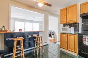 184 Gladstone St, Cranston, RI 02920 - Photo 5