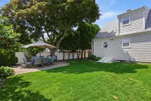 106 Fales Rd, Bristol, RI 02809 - Photo 3
