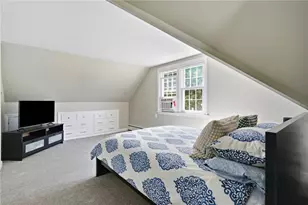 106 Fales Rd, Bristol, RI 02809 - Photo 17