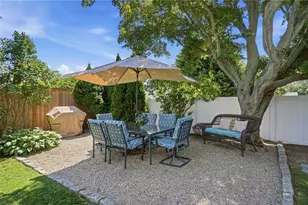 106 Fales Rd, Bristol, RI 02809 - Photo 33