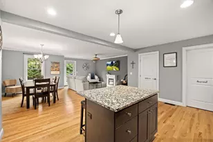 500 Mendon Rd, Cumberland, RI 02864 - Photo 7