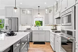 460 Sand Plains Trl, South Kingstown, RI 02879 - Photo 17