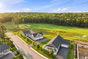 460 Sand Plains Trl, South Kingstown, RI 02879 - Photo 9