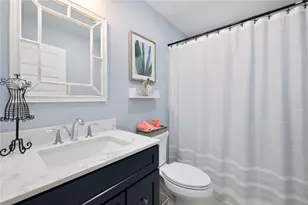 628 Sandy Ln, Warwick, RI 02889 - Photo 15