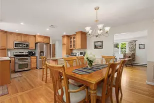 68 Birchwood Dr, Narragansett, RI 02882 - Photo 23