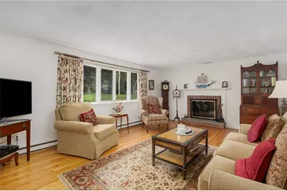 68 Birchwood Drive, Narragansett, RI 02882 - Photo 17