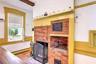 149 Earle St, Woonsocket, RI 02895 - Photo 15