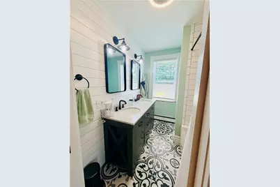 102 Bay View Avenue, Bristol, RI 02809 - Photo 21