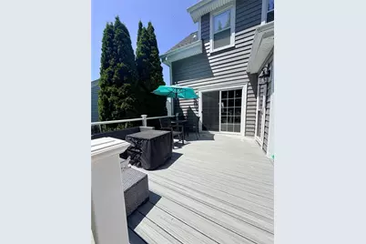 102 Bay View Avenue, Bristol, RI 02809 - Photo 23