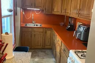 1205 Park Ave, Woonsocket, RI 02895 - Photo 15