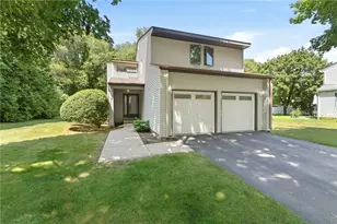 275 Sweet Allen Farm Rd, South Kingstown, RI 02879 - Photo 3