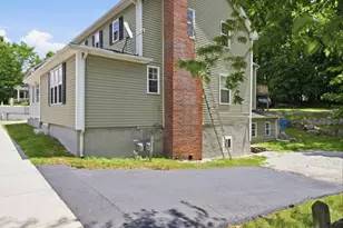 9 County St, Seekonk, MA 02771 - Photo 3