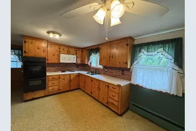 26 Central Avenue, Warren, RI 02885 - Photo 7