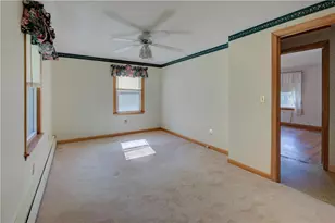 26 Central Ave, Warren, RI 02885 - Photo 13