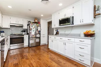 26 Sharon Parkway, North Smithfield, RI 02896 - Photo 3
