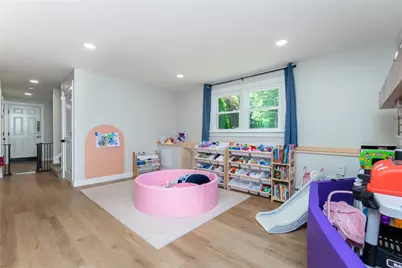 26 Sharon Parkway, North Smithfield, RI 02896 - Photo 15