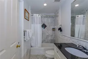 106 William St, Newport, RI 02840 - Photo 17