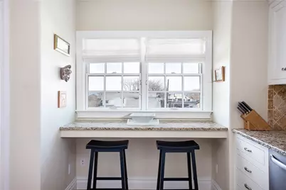 106 William Street #2, Newport, RI 02840 - Photo 5