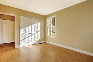70 Turner St, Warwick, RI 02886 - Photo 17