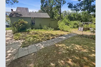 131 Welfare Avenue, Warwick, RI 02888 - Photo 7