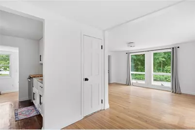51 Terrace Avenue, Warwick, RI 02889 - Photo 33