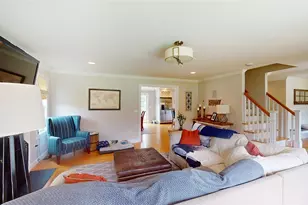 85 Cyrus Ct, South Kingstown, RI 02892 - Photo 7