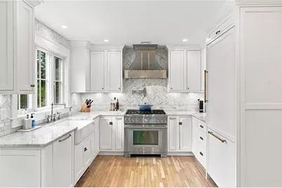 2269 East Main Road, Portsmouth, RI 02871 - Photo 11