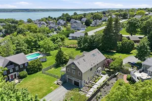 2269 E Main Rd, Portsmouth, RI 02871 - Photo 3