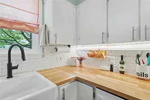 70 Oak St, Providence, RI 02909 - Photo 17