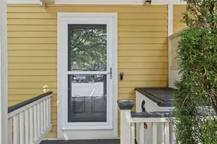 70 Oak St, Providence, RI 02909 - Photo 39