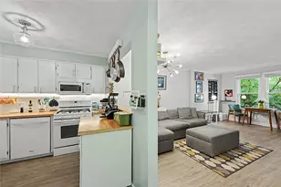 70 Oak St, Providence, RI 02909 - Photo 13