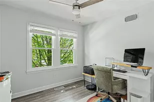 70 Oak St, Providence, RI 02909 - Photo 31