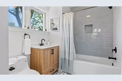 152 Tuckerman Avenue #7, Middletown, RI 02842 - Photo 25