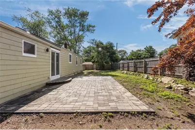 61 Cactus Street, Warwick, RI 02886 - Photo 7