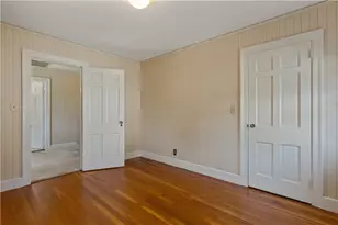 20 Drowne Pkwy, East Providence, RI 02916 - Photo 29