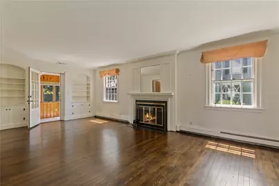 20 Drowne Parkway, East Providence, RI 02916 - Photo 9