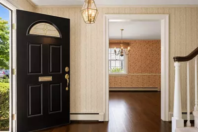 20 Drowne Parkway, East Providence, RI 02916 - Photo 7