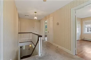 20 Drowne Pkwy, East Providence, RI 02916 - Photo 21