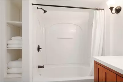 37 Arnold Street, Providence, RI 02906 - Photo 31