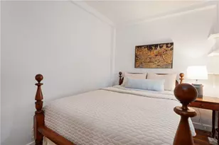 37 Arnold St, Providence, RI 02906 - Photo 21