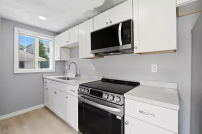 39 Pike Street, West Warwick, RI 02893 - Photo 15