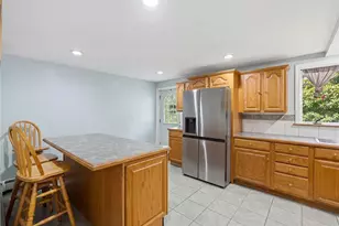 39 Pike St, West Warwick, RI 02893 - Photo 23