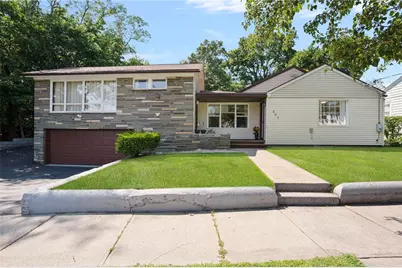 807 Pontiac Avenue, Cranston, RI 02910 - Photo 1