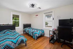 807 Pontiac Ave, Cranston, RI 02910 - Photo 19