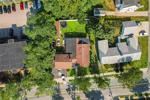 807 Pontiac Ave, Cranston, RI 02910 - Photo 41