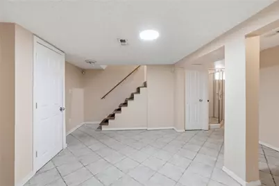 137 Reservoir Avenue, Providence, RI 02907 - Photo 19